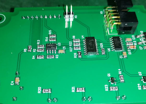 0.2 mm-4.0 mm Dikte SMT-PCB met 0,10 mm minimale gatdiameter